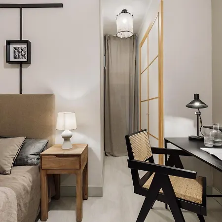 Spacest - Carrer Del Comte D'urgell B * Barcelona
